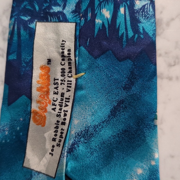 Vintage Miami Dolphins NFC East Tie - Picture 8 of 13